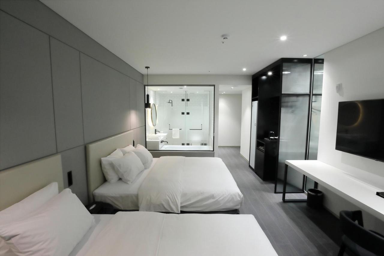 וונג'ו Orchid Hotel מראה חיצוני תמונה