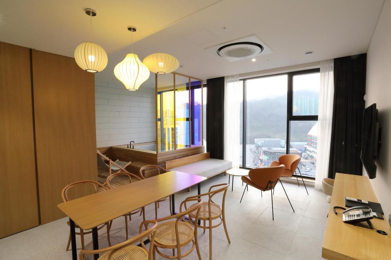 וונג'ו Orchid Hotel מראה חיצוני תמונה