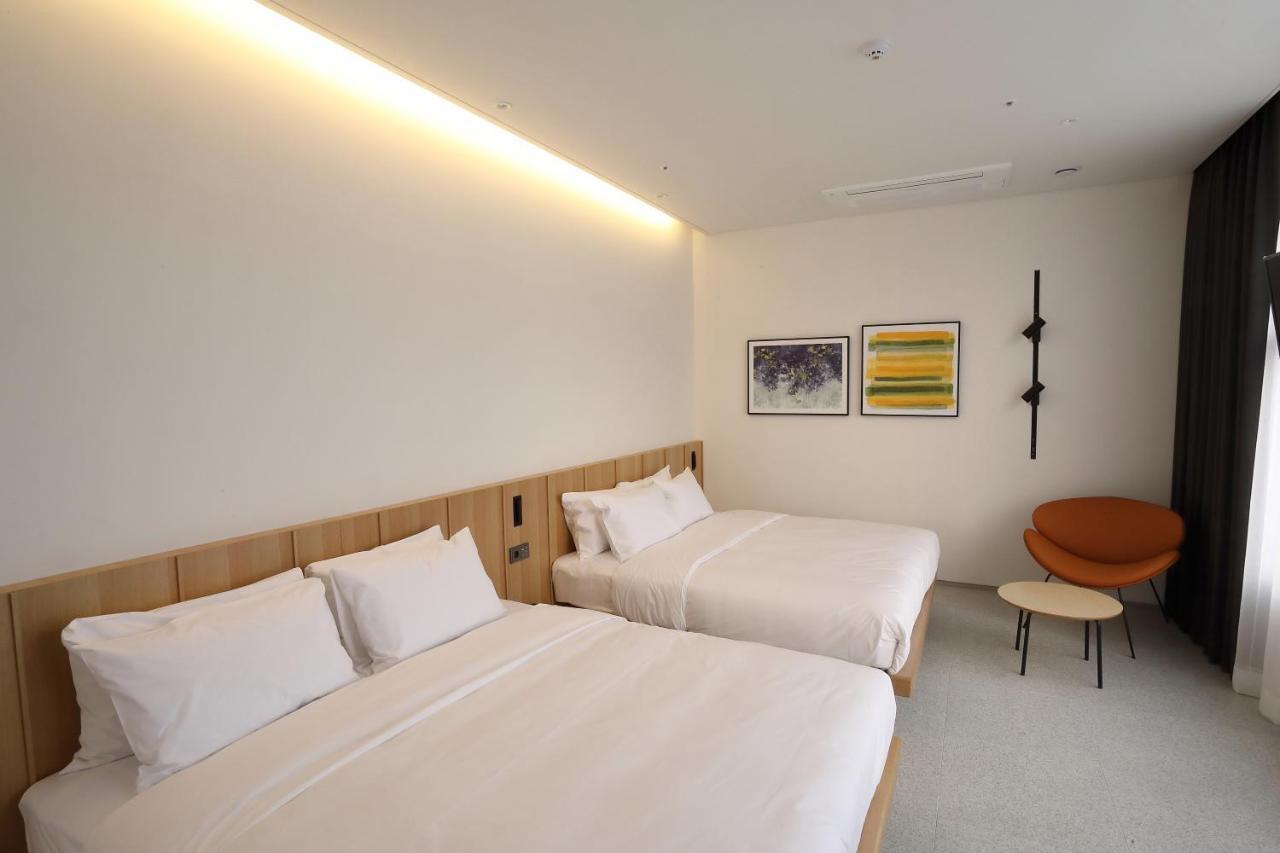 וונג'ו Orchid Hotel מראה חיצוני תמונה